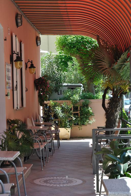Hotel Vistamare Viserba Rimini Exterior photo